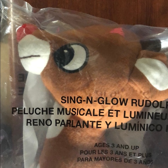 Sing-N-Glow Rudolph - Picture 2 of 4